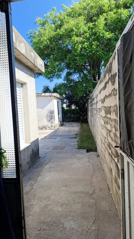 SE VENDE CASA EN ARROYITO