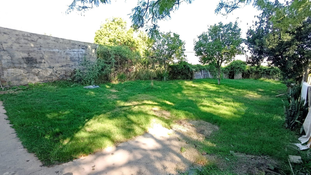 SE VENDE CASA EN ARROYITO