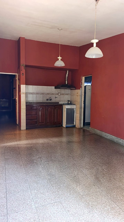 SE VENDE CASA EN ARROYITO
