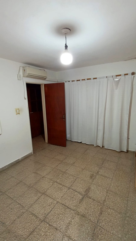 SE VENDE CASA EN ARROYITO