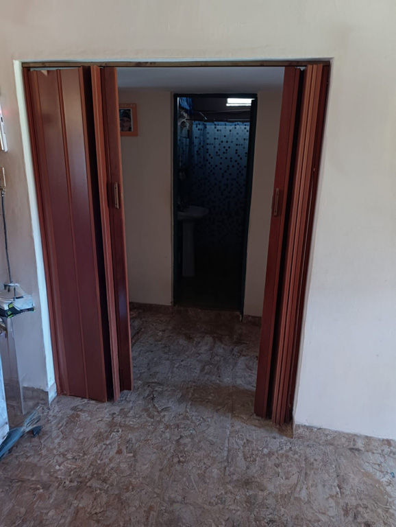 SE VENDE CASA EN ARROYITO