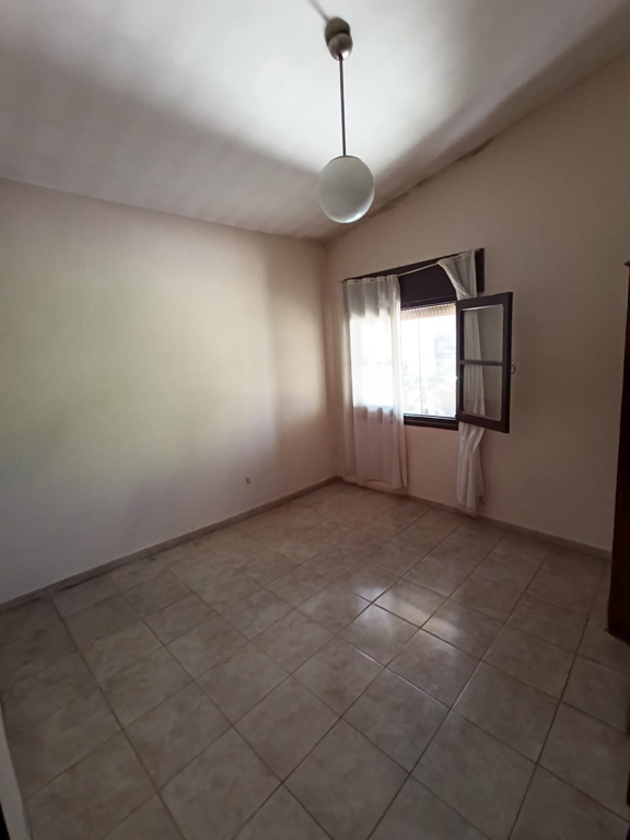 SE VENDE CASA EN ARROYITO