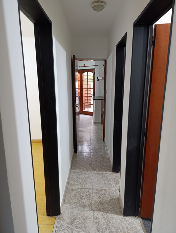 SE VENDE CASA EN ARROYITO