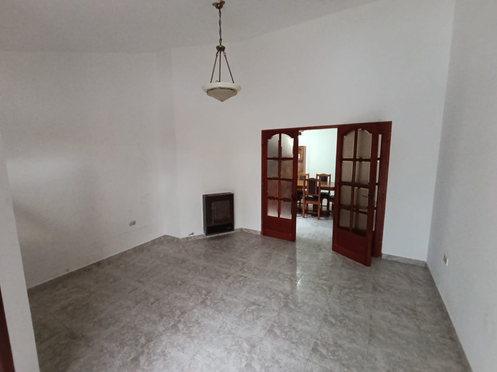 SE VENDE CASA EN ARROYITO