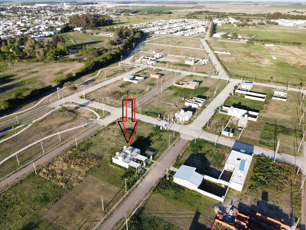 SE VENDEN DUPLEX EN ARROYITO