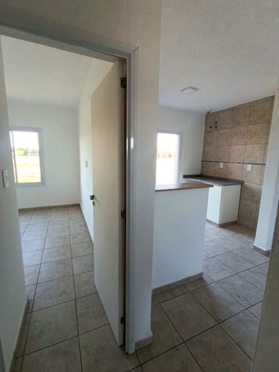 SE VENDEN DUPLEX EN ARROYITO