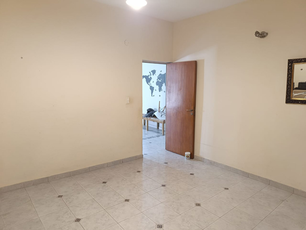 SE VENDE CASA EN ARROYITO