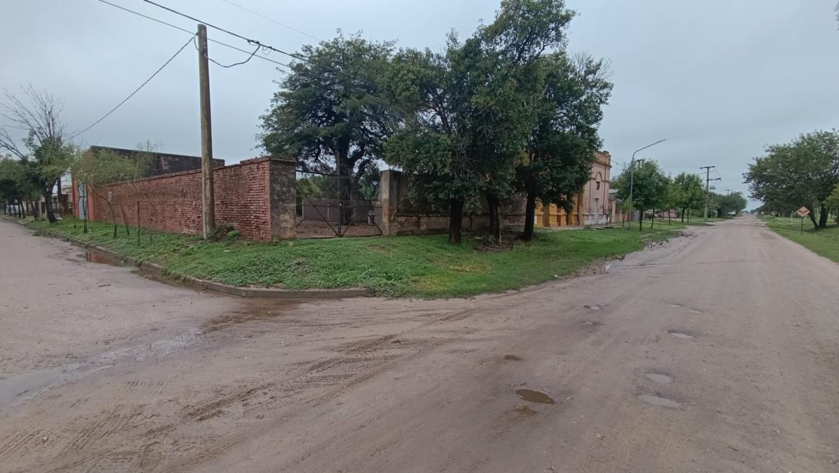 SE VENDE TERRENO EN TRANSITO