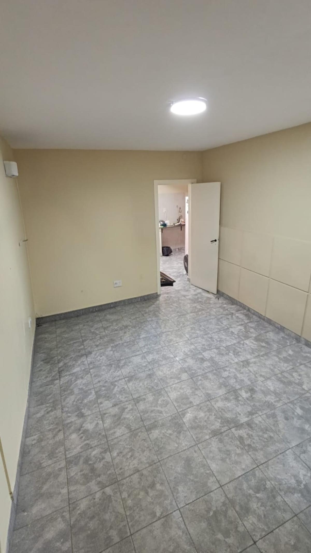 SE VENDE CASA EN ARROYITO
