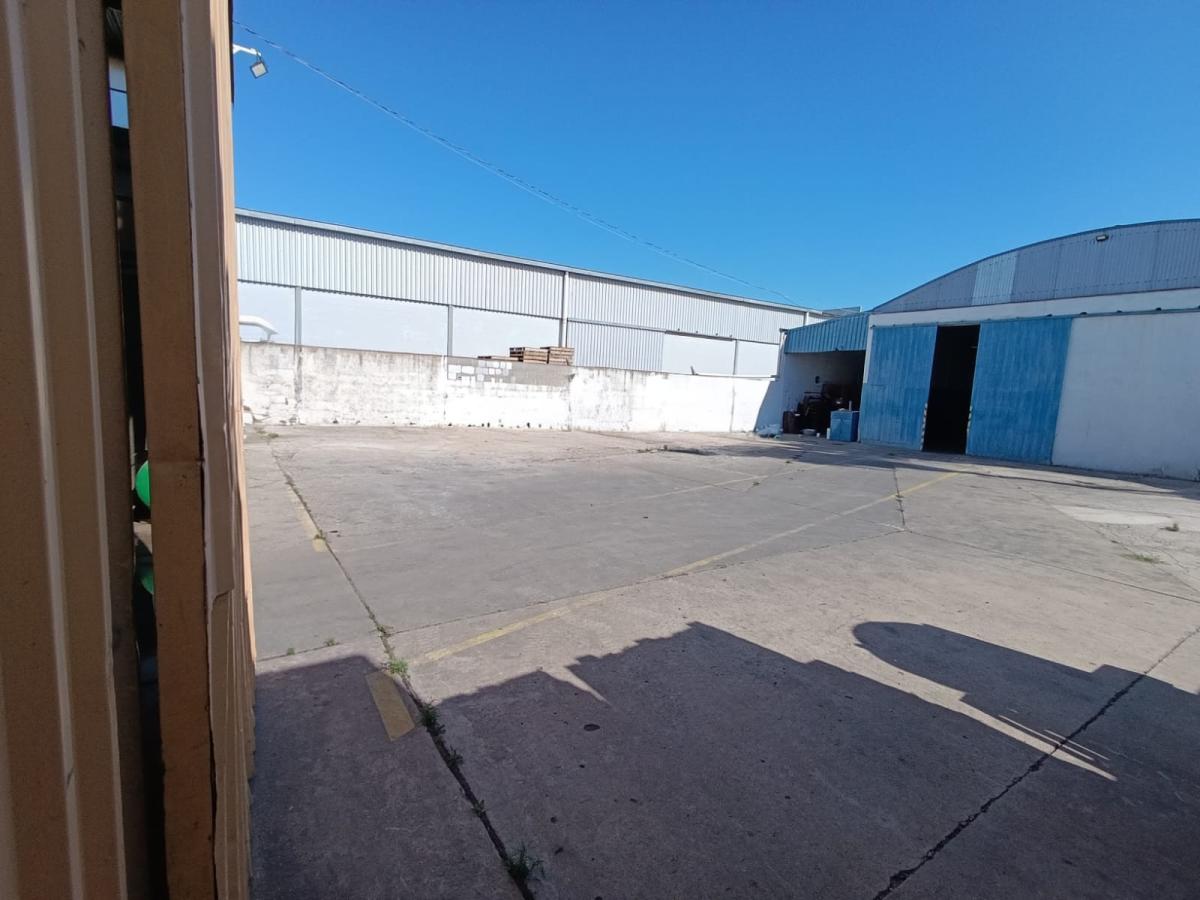 SE VENDE GALPONES FRENTE RUTA 19 - ARROYITO