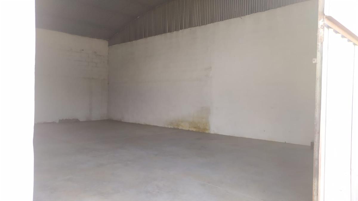 SE VENDE GALPON EN ARROYITO