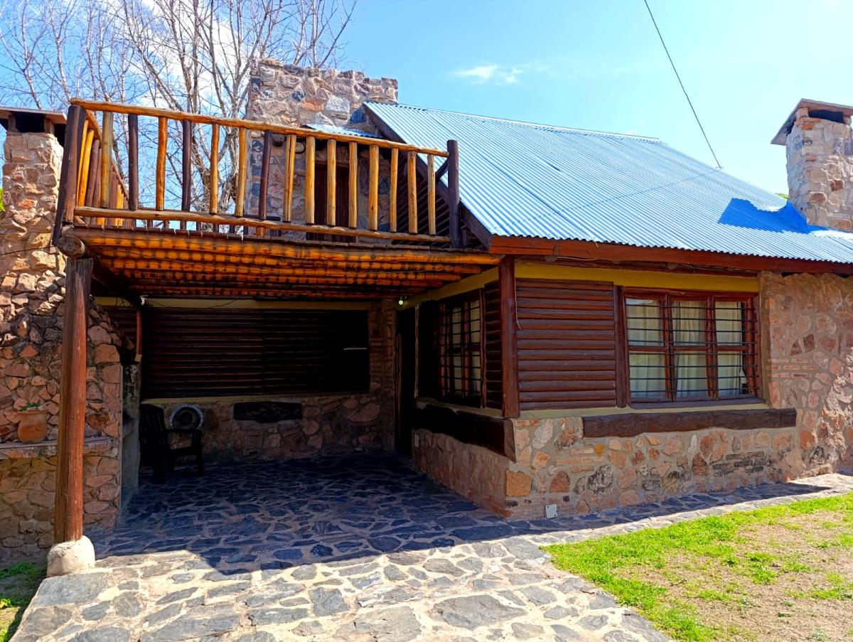 SE VENDE COMPLEJO DE CABAÑAS EN CARLOS PAZ