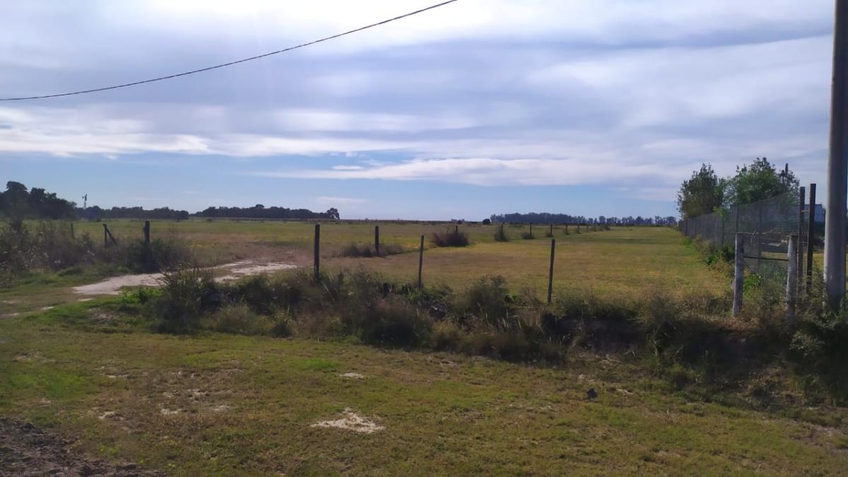 SE VENDEN TERRENOS EN EL FUERTE APTOS GALPONES O DEPOSITOS
