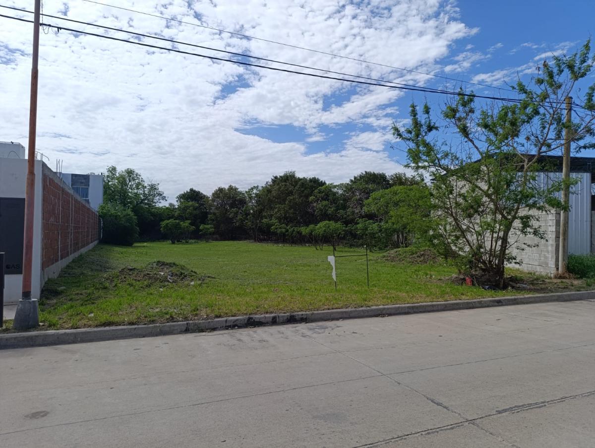 SE VENDE TERRENO - ZONA NORTE