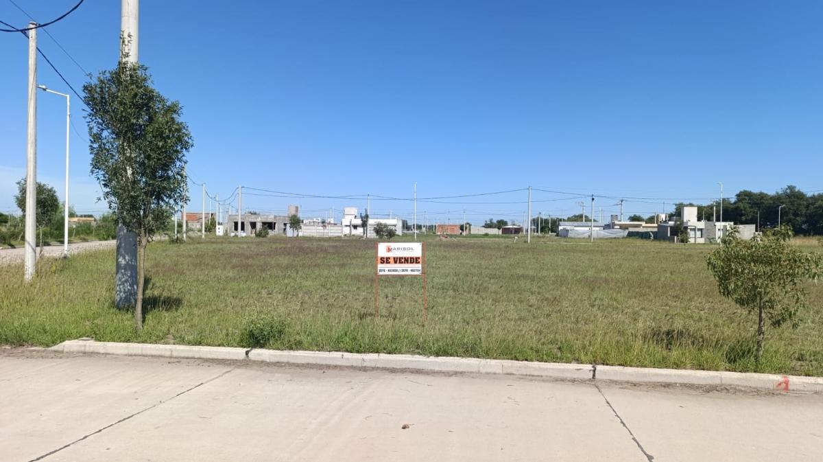 SE VENDE TERRENO - BARRIO LOS OLIVARES