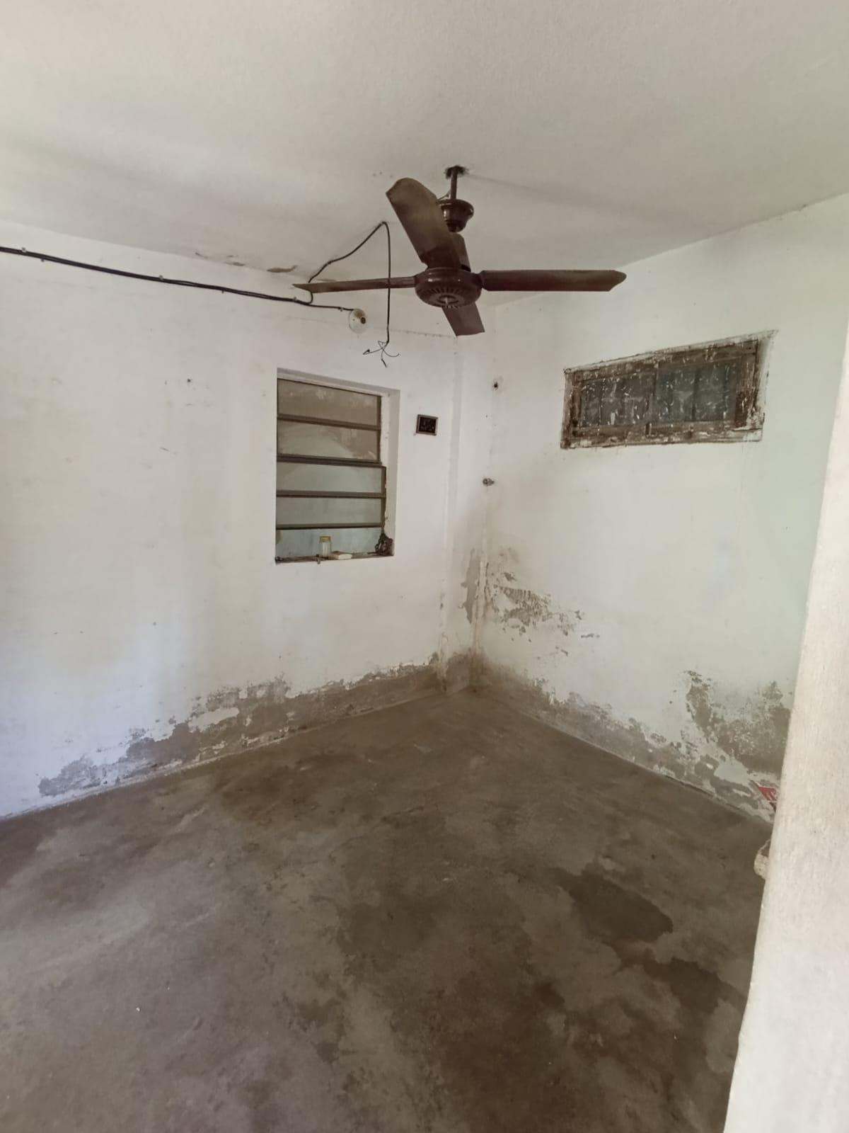 CASA A RECICLAR + TERRENO 499M2  EN VENTA - ZONA NORTE