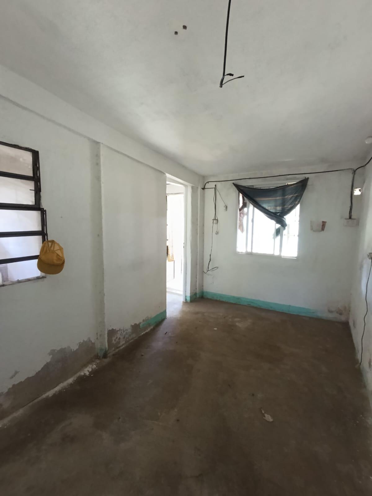 CASA A RECICLAR + TERRENO 499M2  EN VENTA - ZONA NORTE