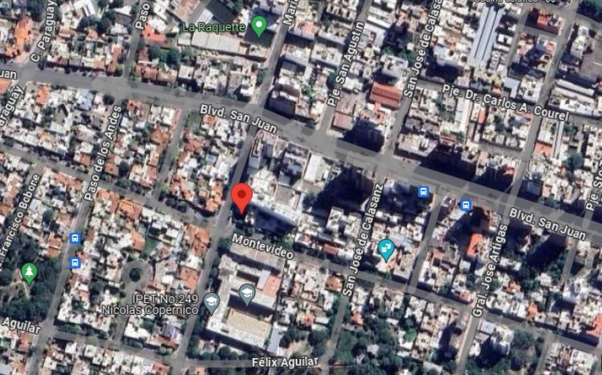 SE VENDE CASA DOS PISOS + LOCAL COMERCIAL EN CORDOBA CAPITAL