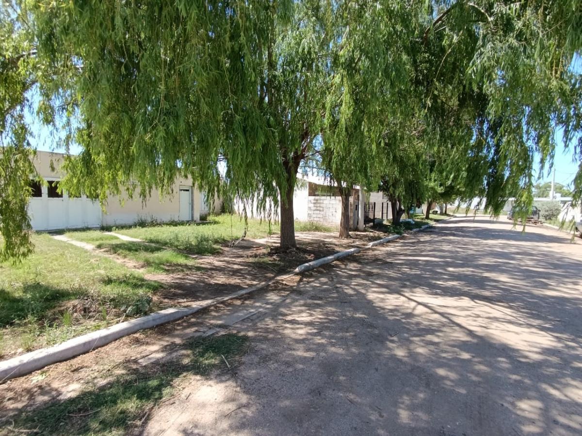 SE VENDE CASA EN EL TIO