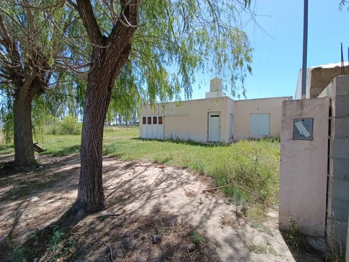 SE VENDE CASA EN EL TIO