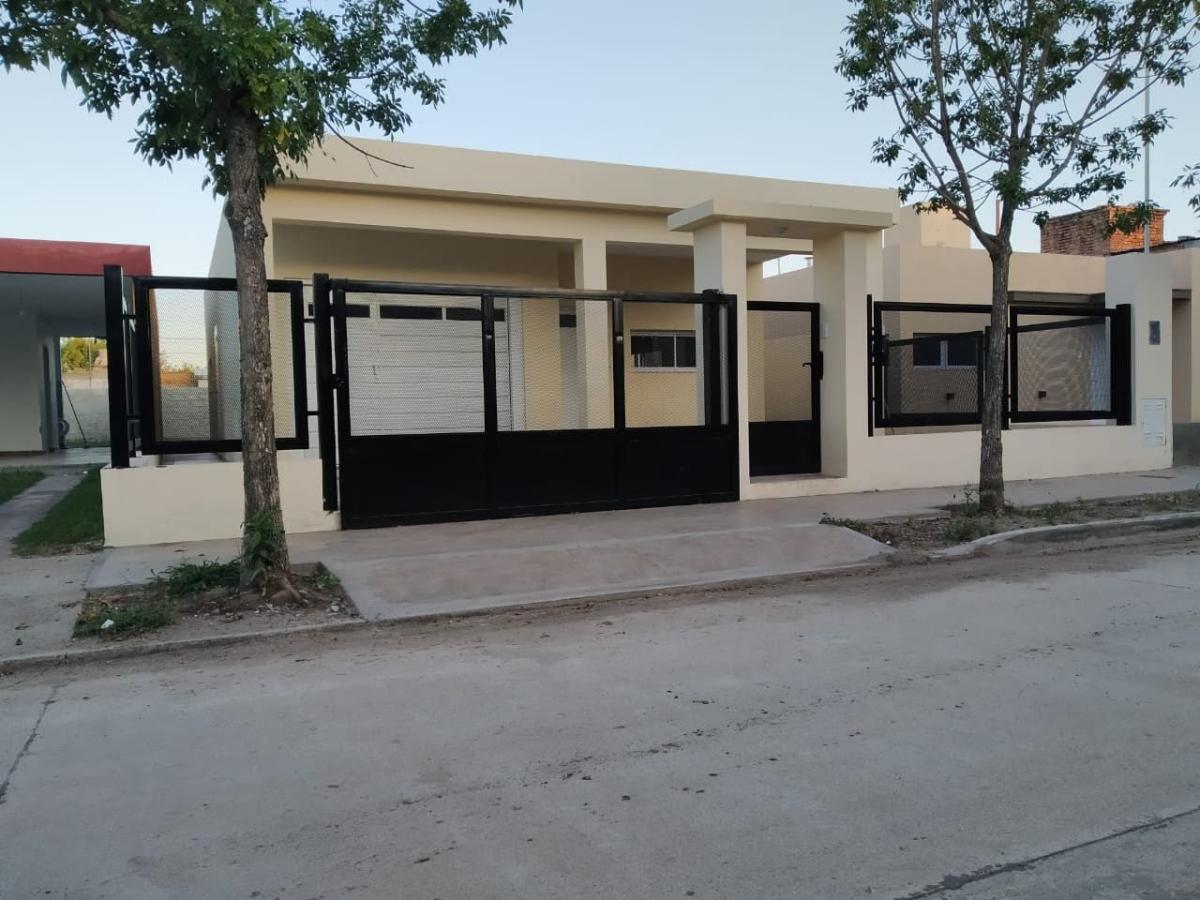SE VENDE CASA EN TRANSITO