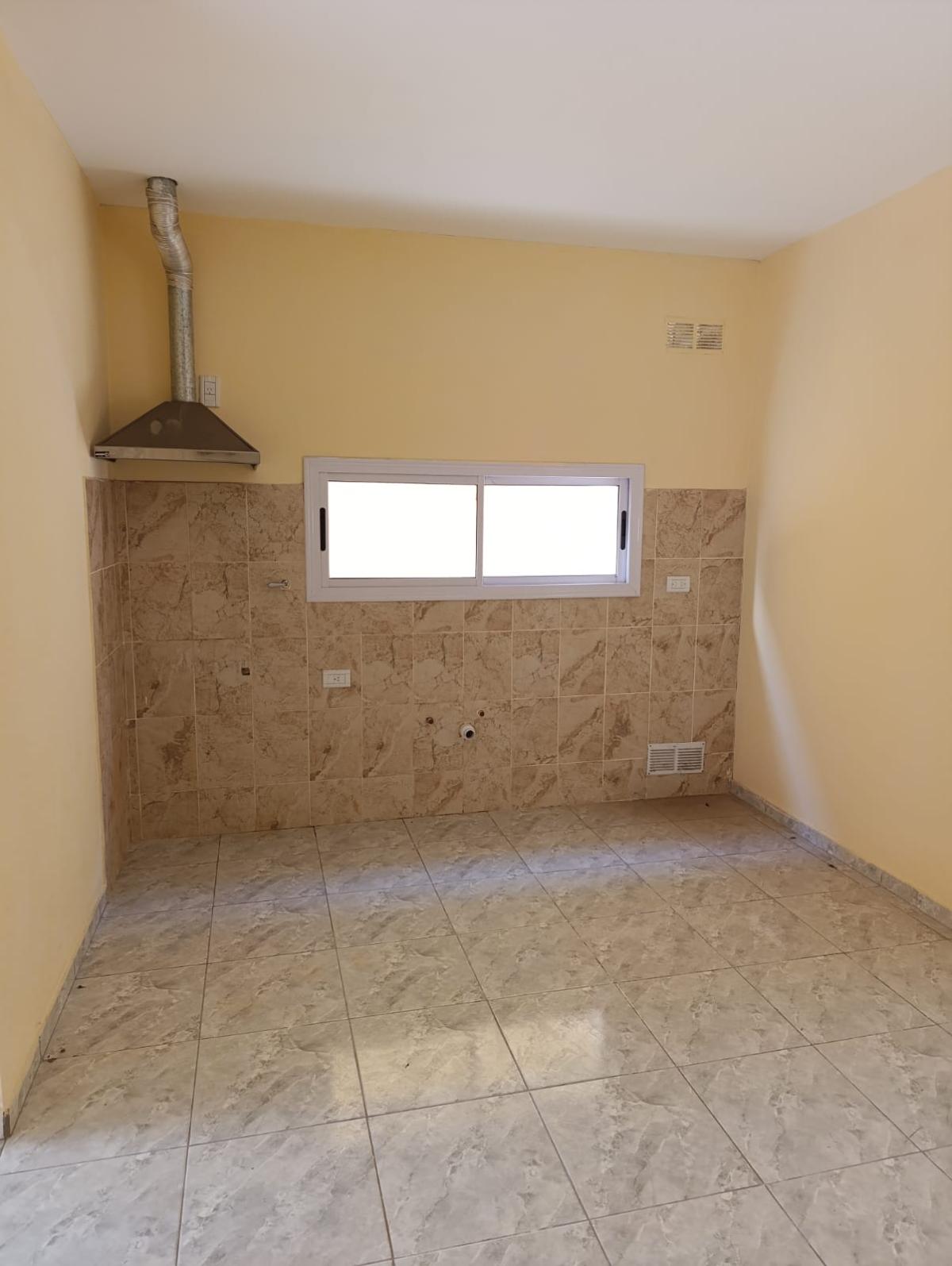 SE VENDE CASA EN TRANSITO