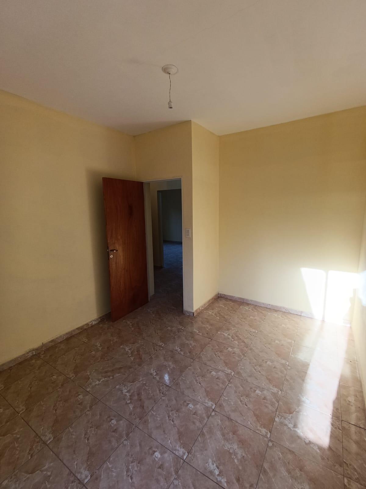 SE VENDE CASA EN TRANSITO