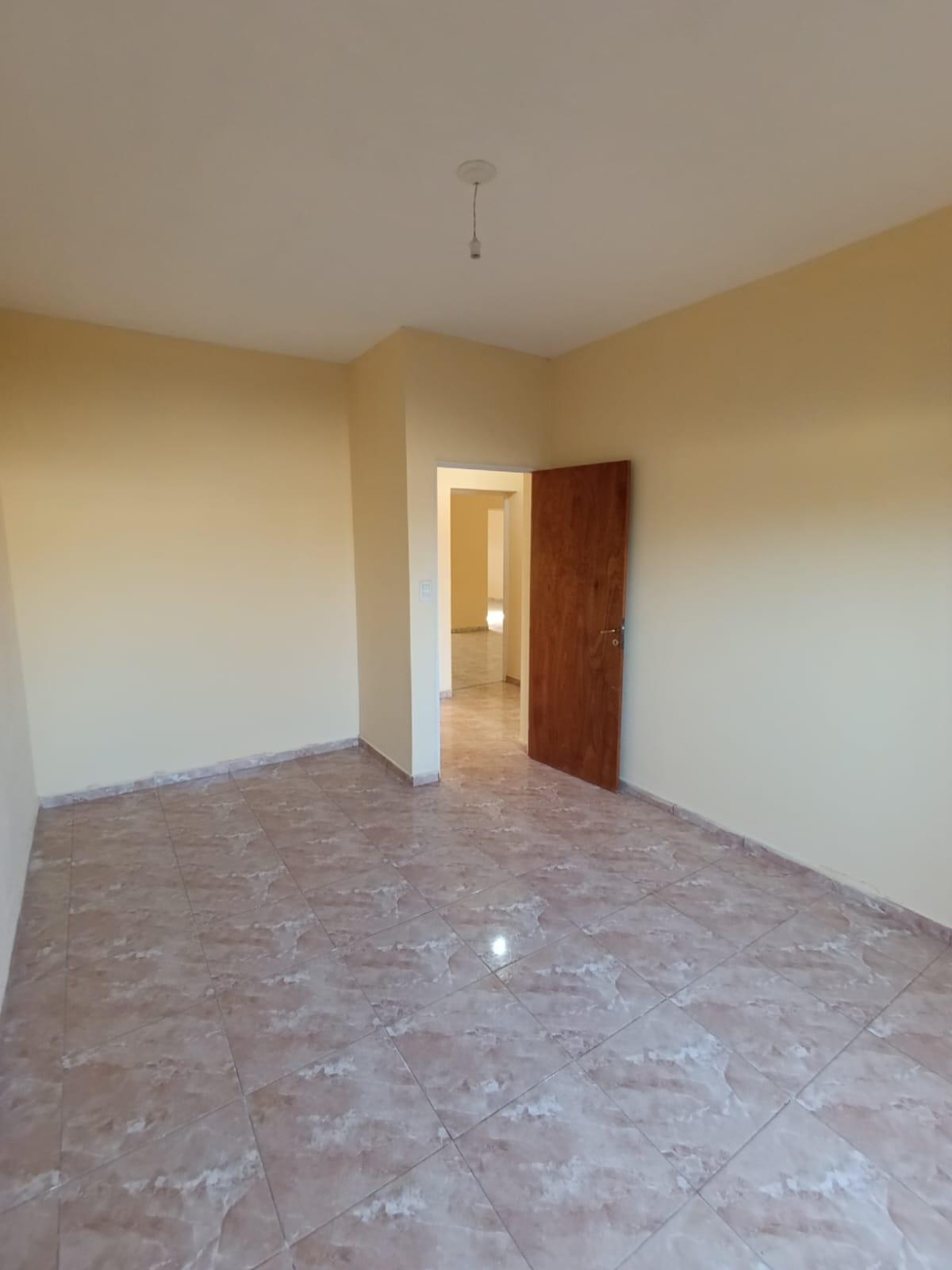 SE VENDE CASA EN TRANSITO