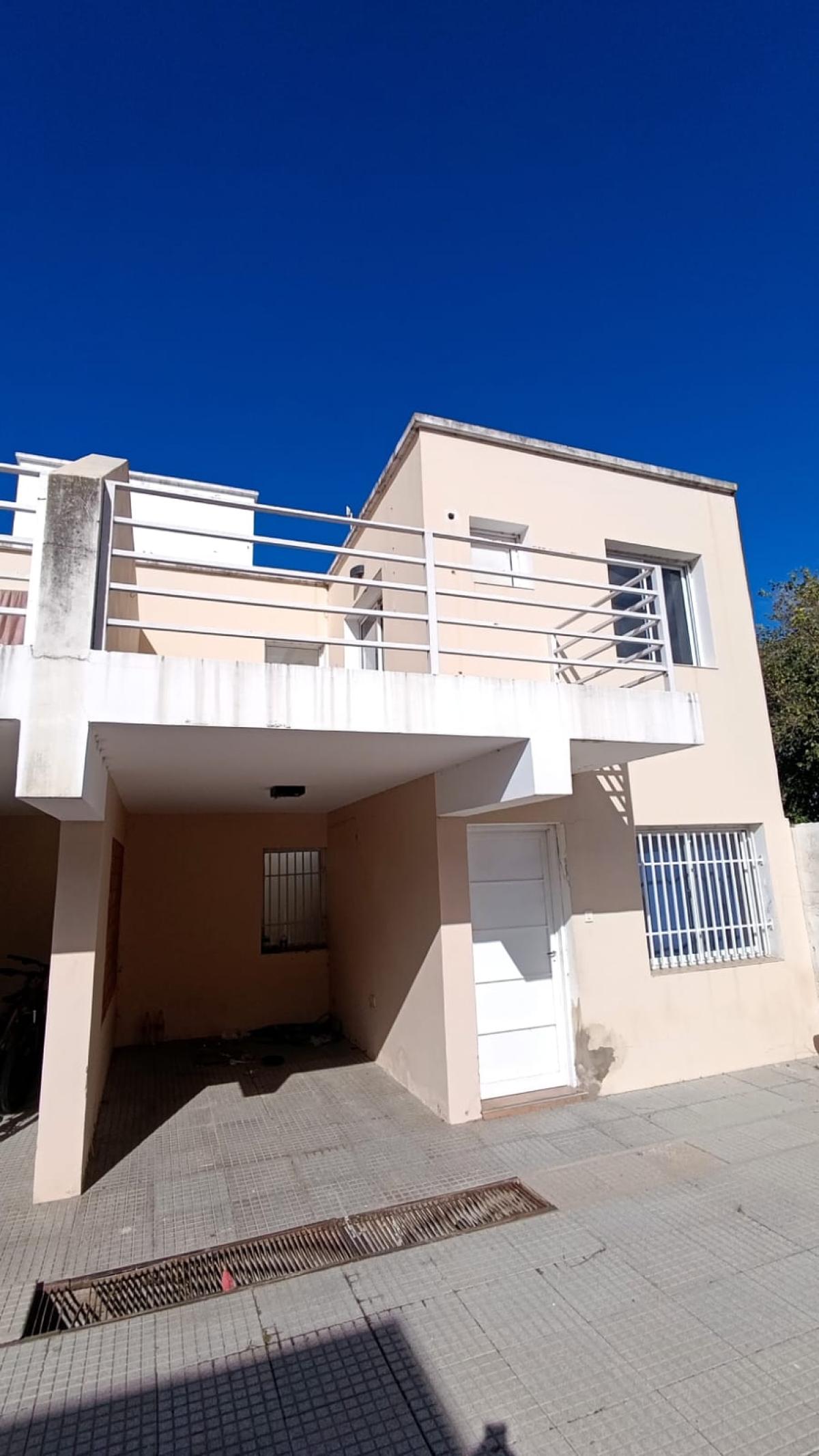 SE VENDE COMPLEJO DE DEPARTAMENTOS EN SANTA ROSA DE RIO PRIMERO