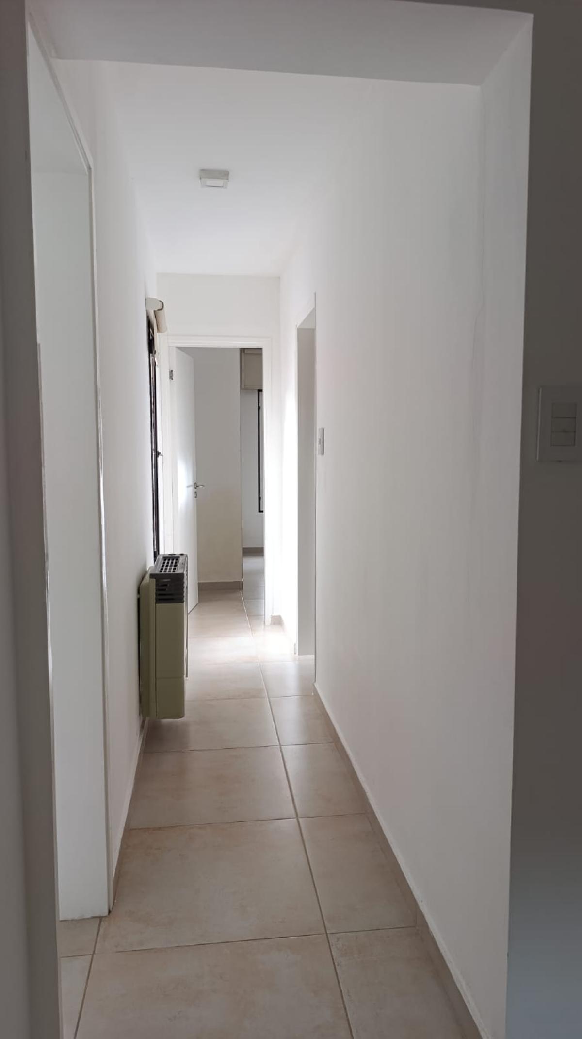 SE VENDE CASA EN ARROYITO