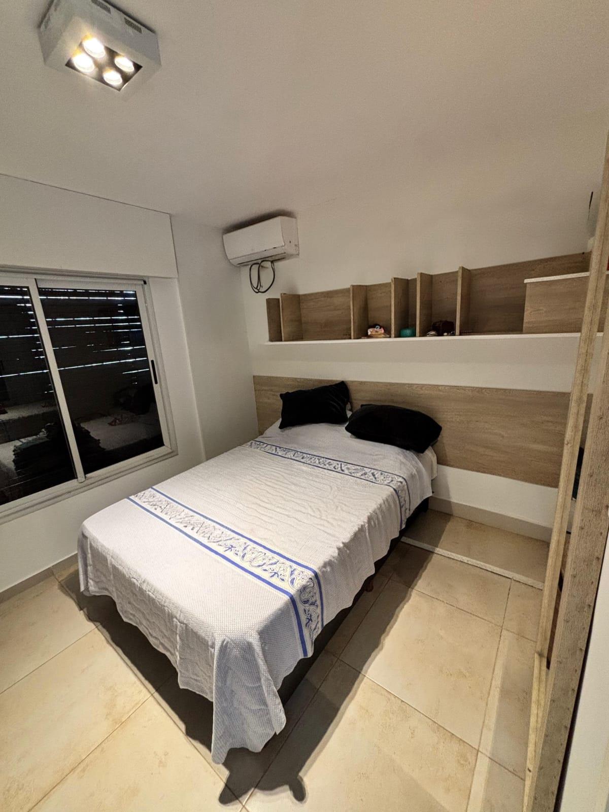 SE VENDE CASA EN ARROYITO