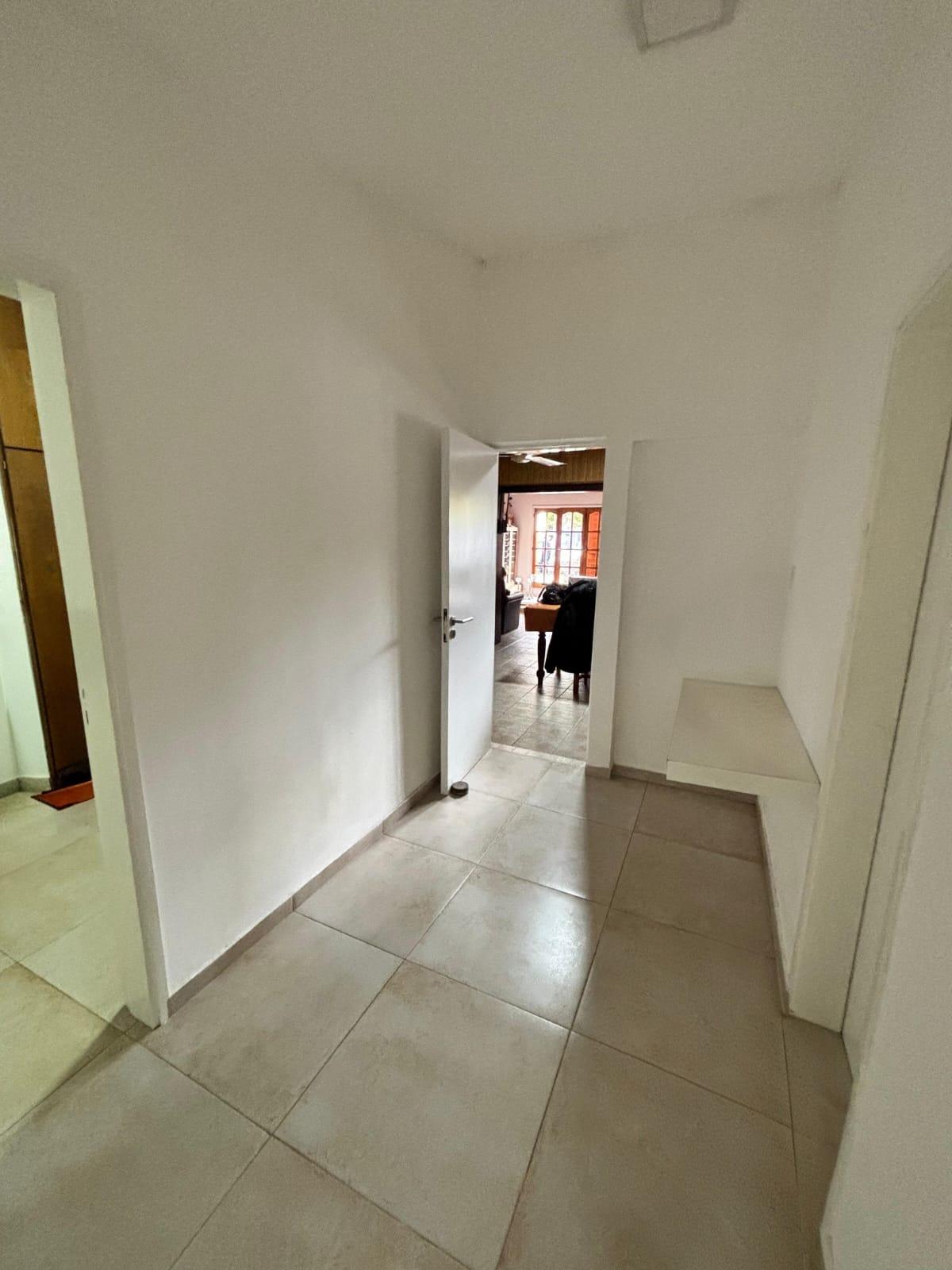 SE VENDE CASA EN ARROYITO