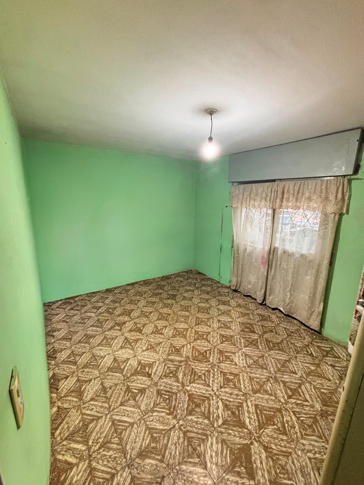 SE VENDE DEPARTAMENTO ESQUINA