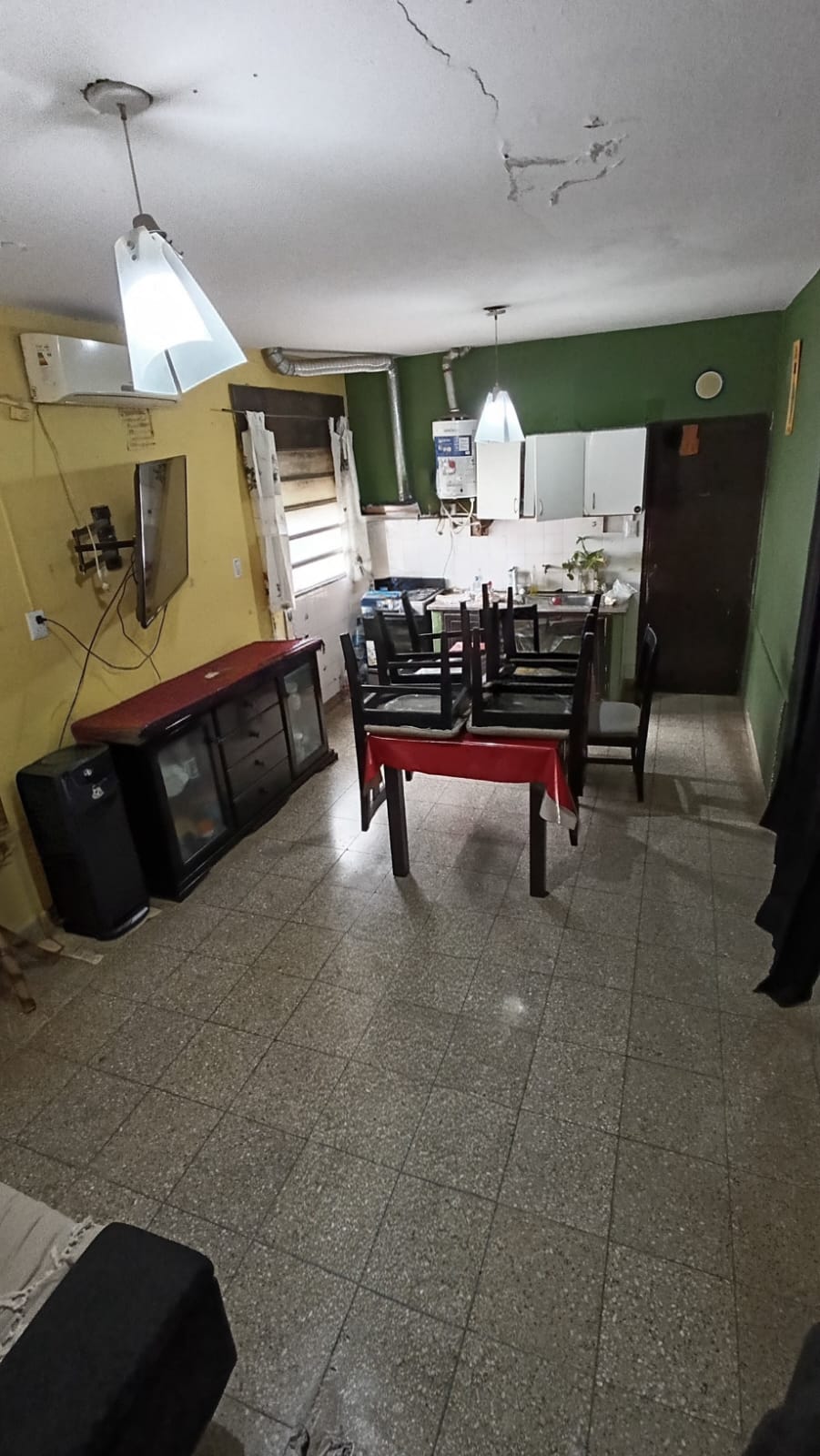 SE VENDE CASA/DEPARTAMENTO EN ARROYITO
