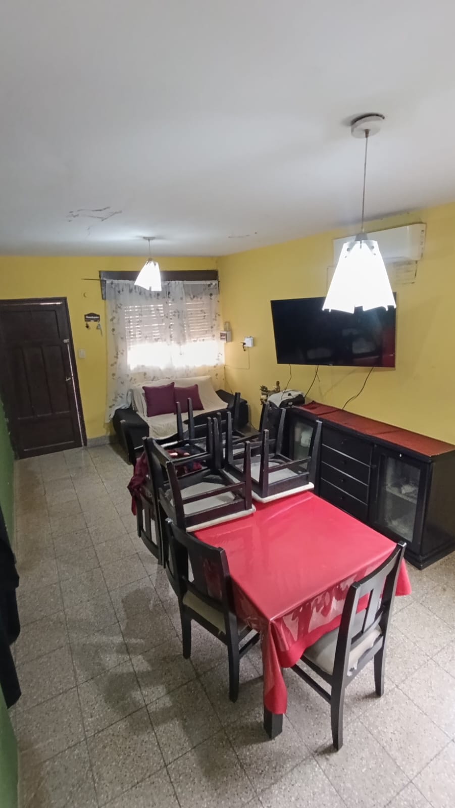 SE VENDE CASA/DEPARTAMENTO EN ARROYITO