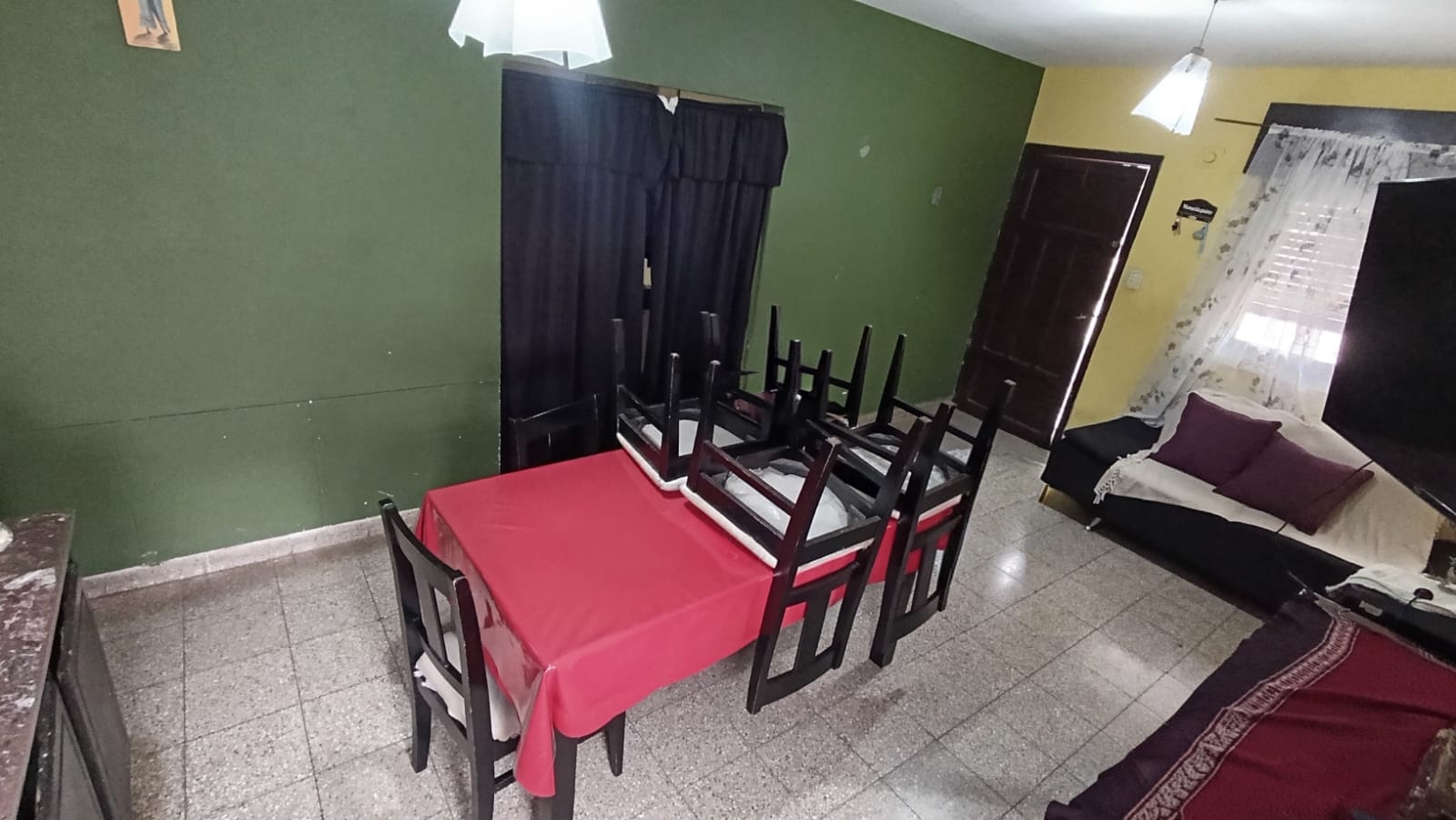 SE VENDE CASA/DEPARTAMENTO EN ARROYITO