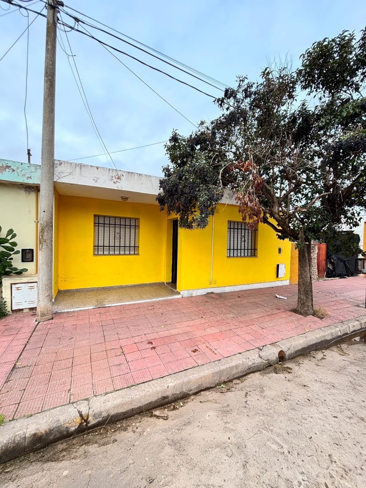 SE VENDE DEPARTAMENTO EN ARROYITO