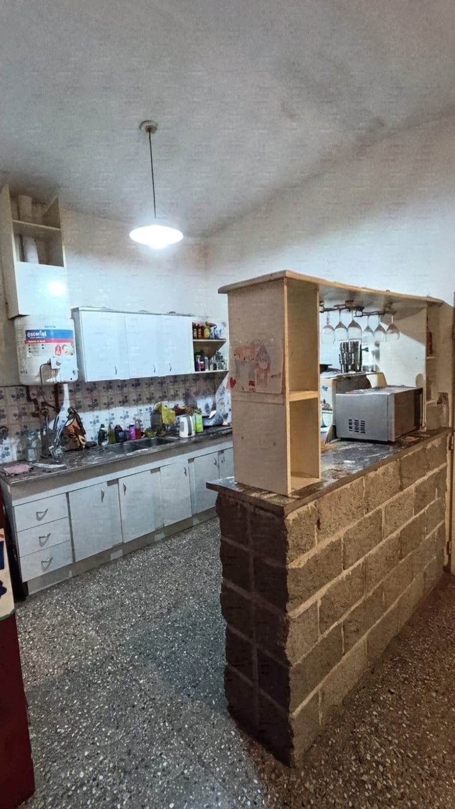 SE VENDE CASA EN ARROYITO