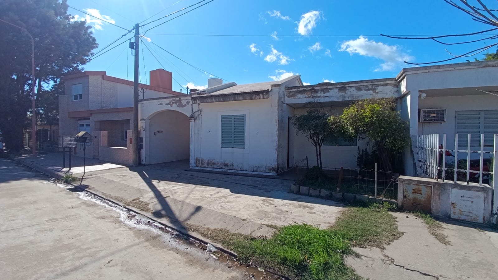DOS DEPARTAMENTOS EN VENTA EN ARROYITO