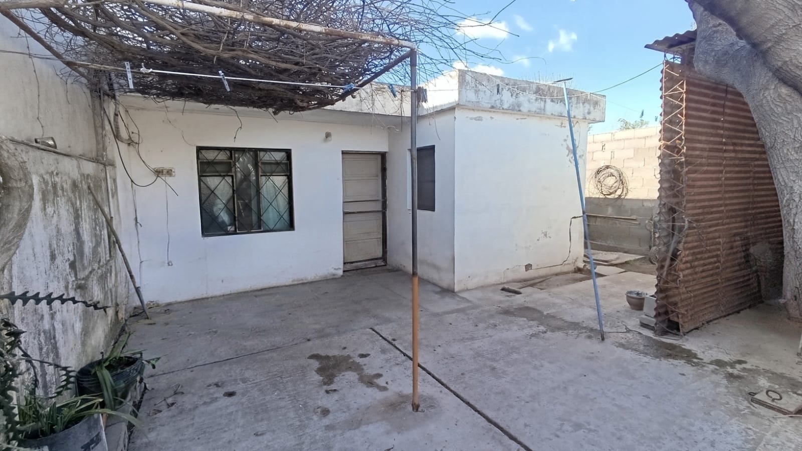 DOS DEPARTAMENTOS EN VENTA EN ARROYITO