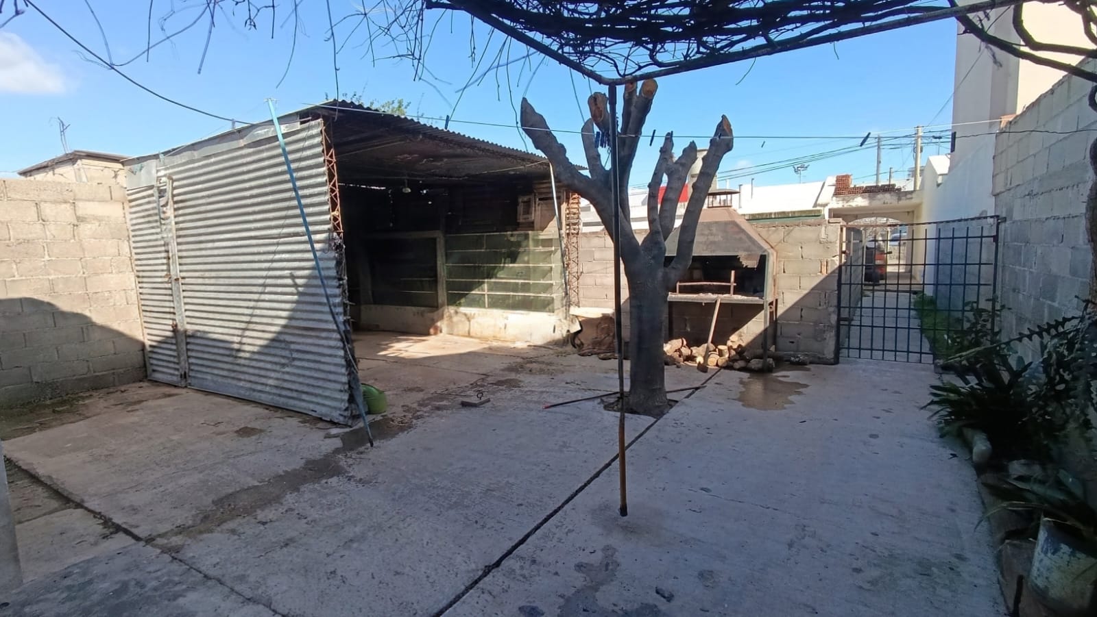 DOS DEPARTAMENTOS EN VENTA EN ARROYITO