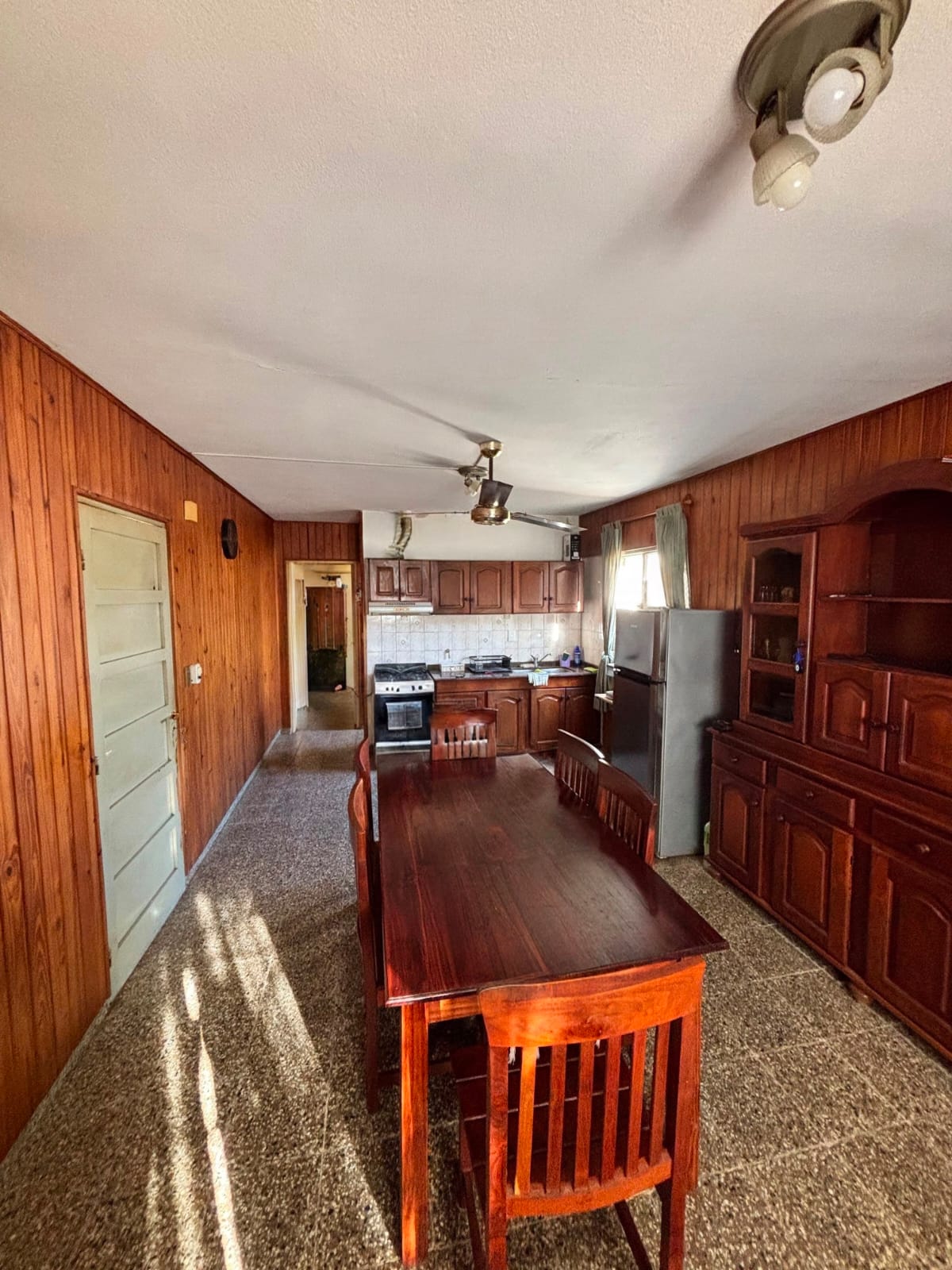 SE VENDE CASA EN ARROYITO