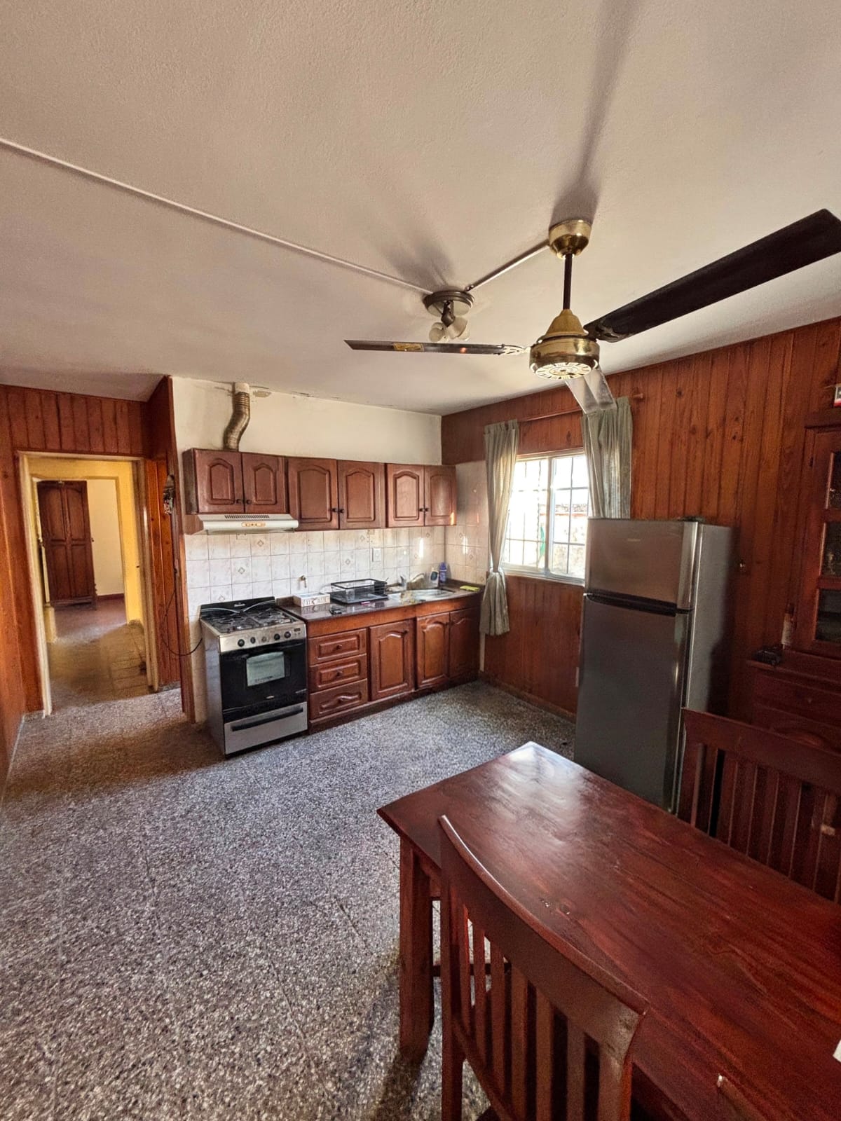 SE VENDE CASA EN ARROYITO