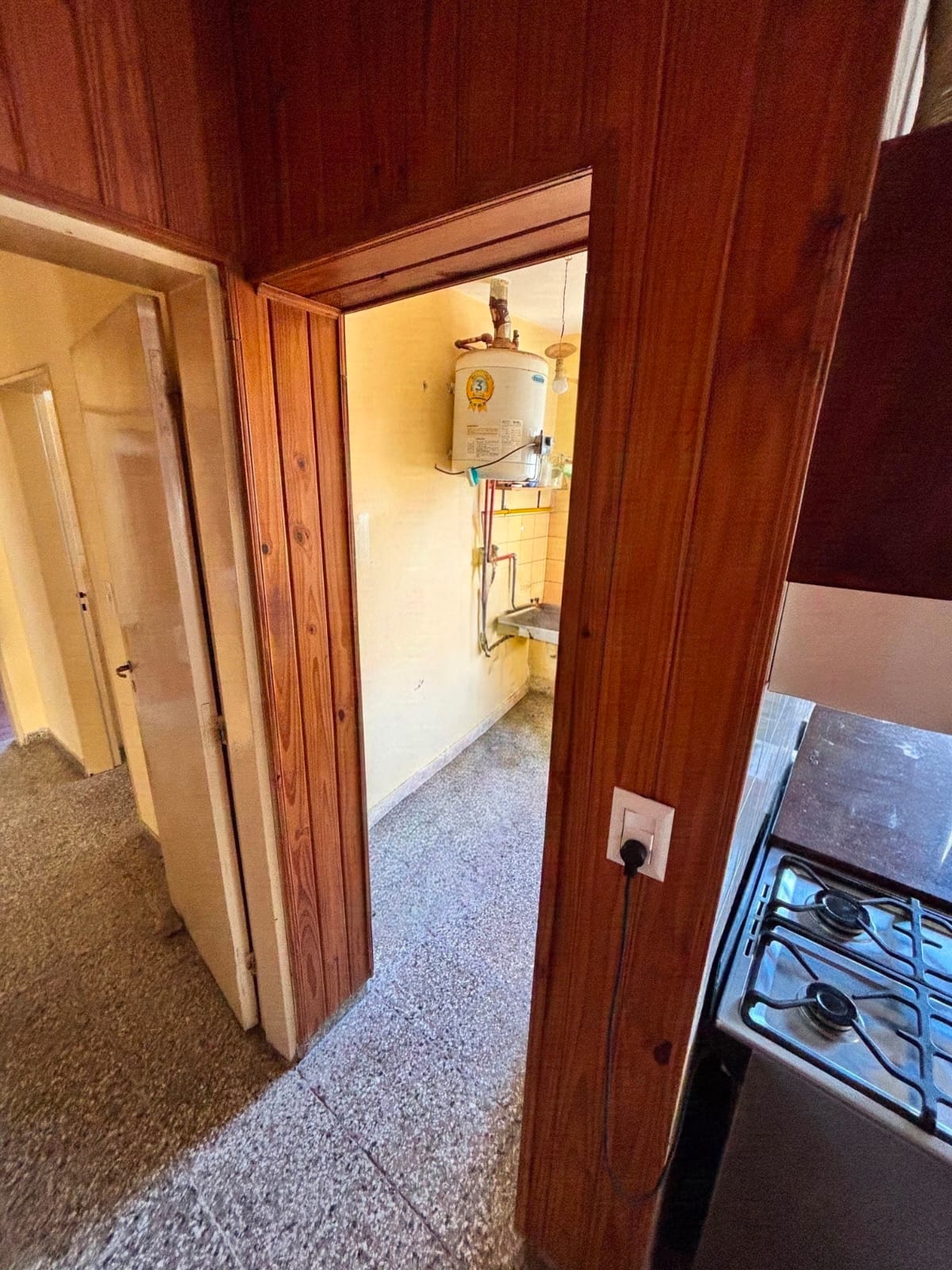 SE VENDE CASA EN ARROYITO