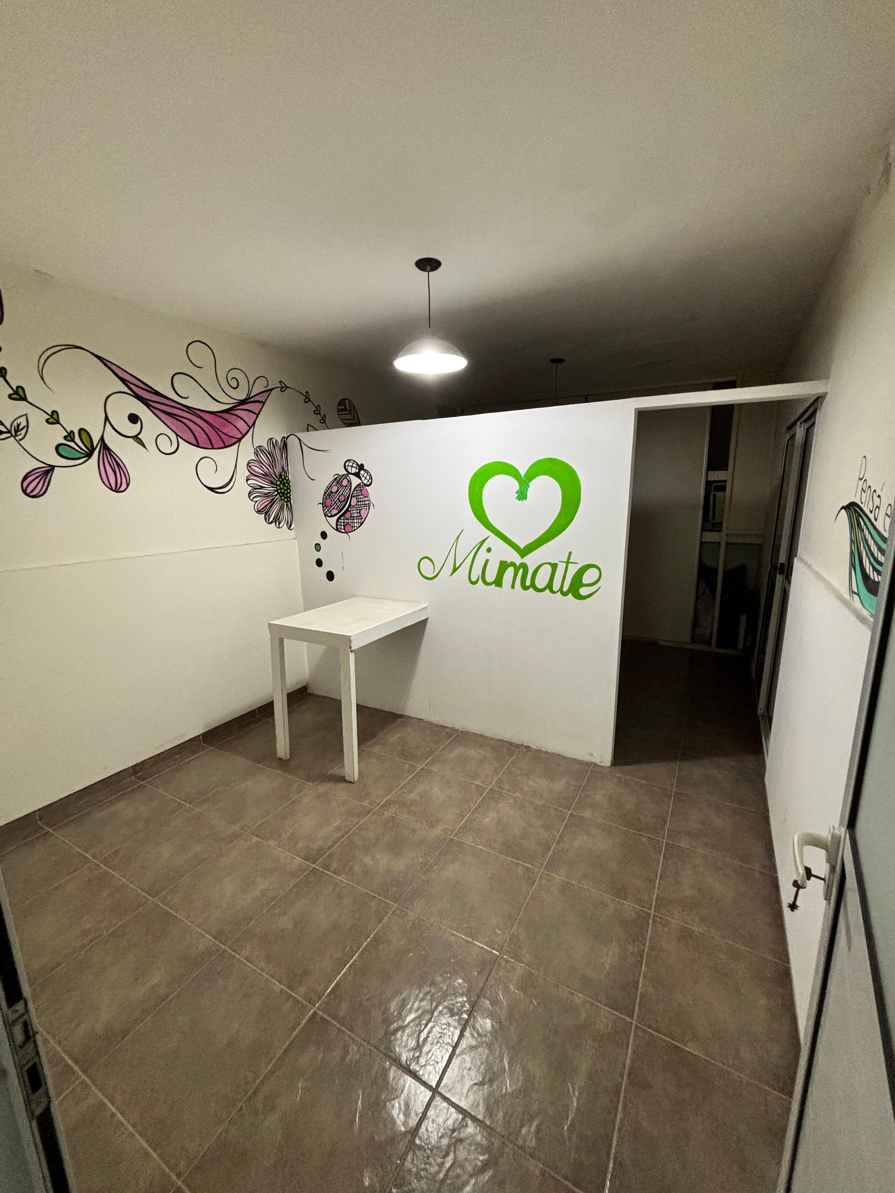 SE VENDE CASA EN ARROYITO (ZONA CENTRO)