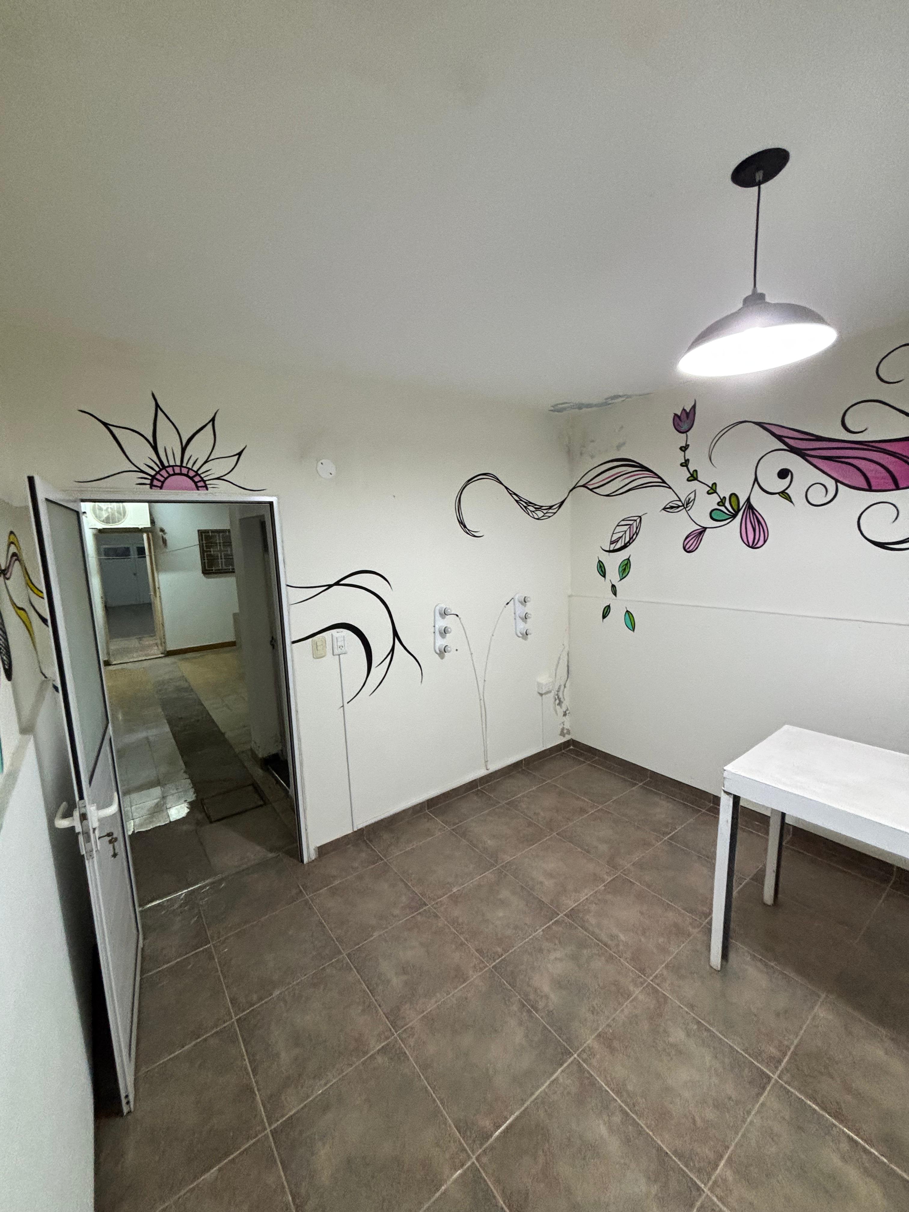 SE VENDE CASA EN ARROYITO (ZONA CENTRO)