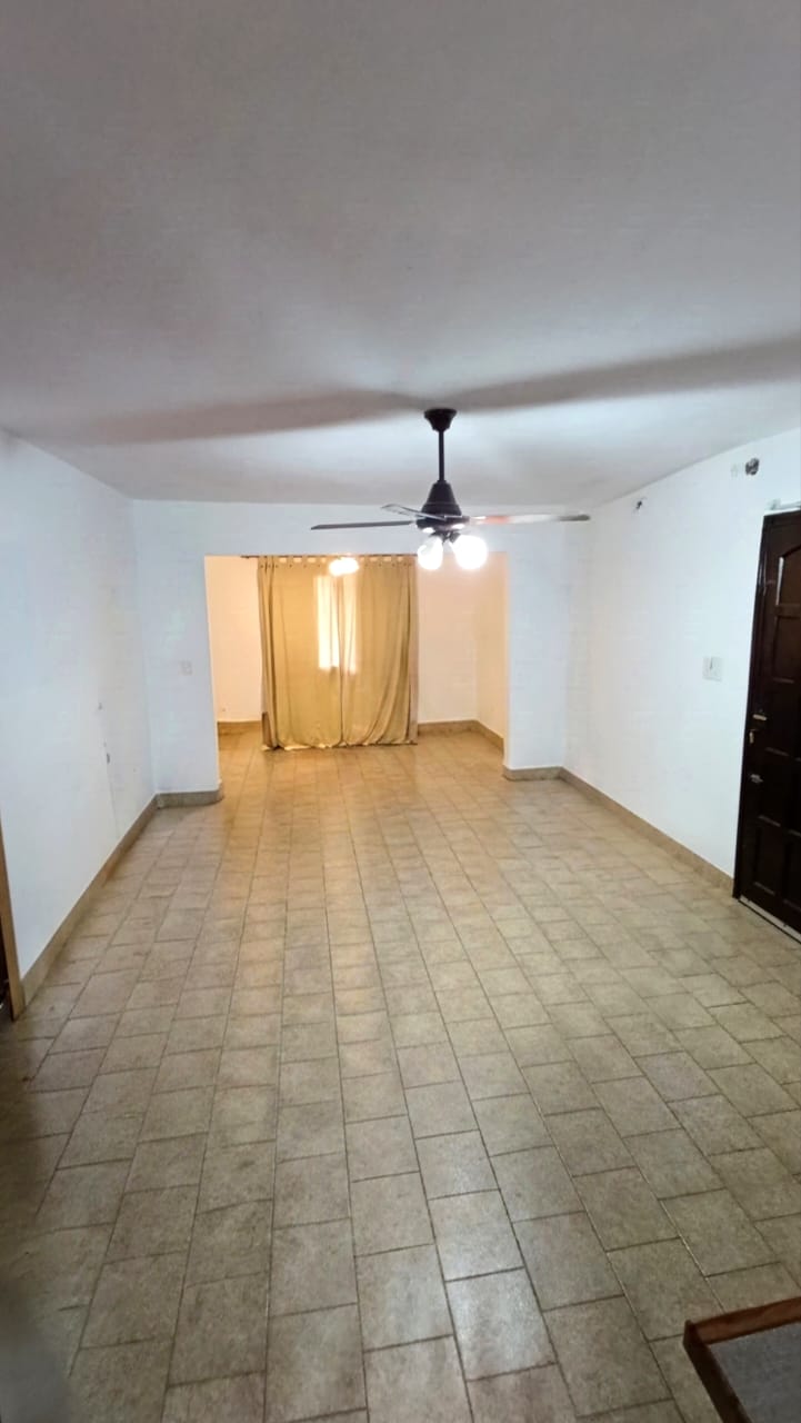 SE VENDE CASA EN ARROYITO