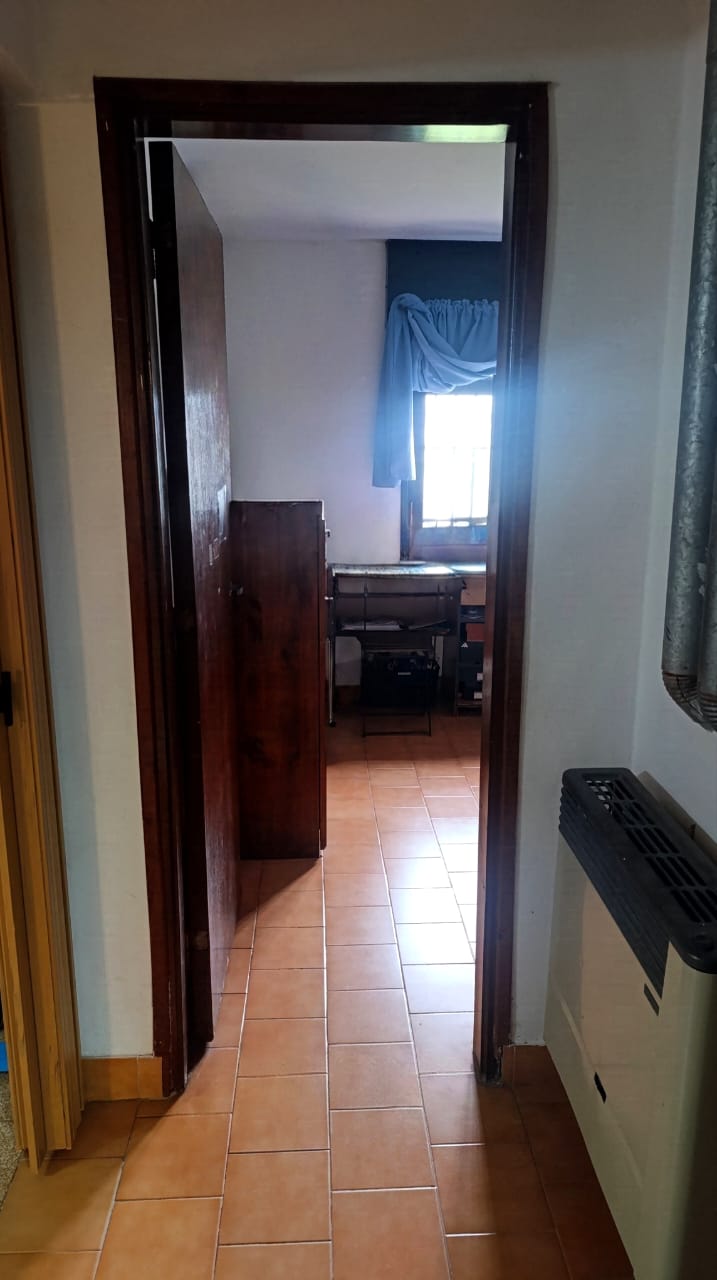 SE VENDE CASA EN ARROYITO